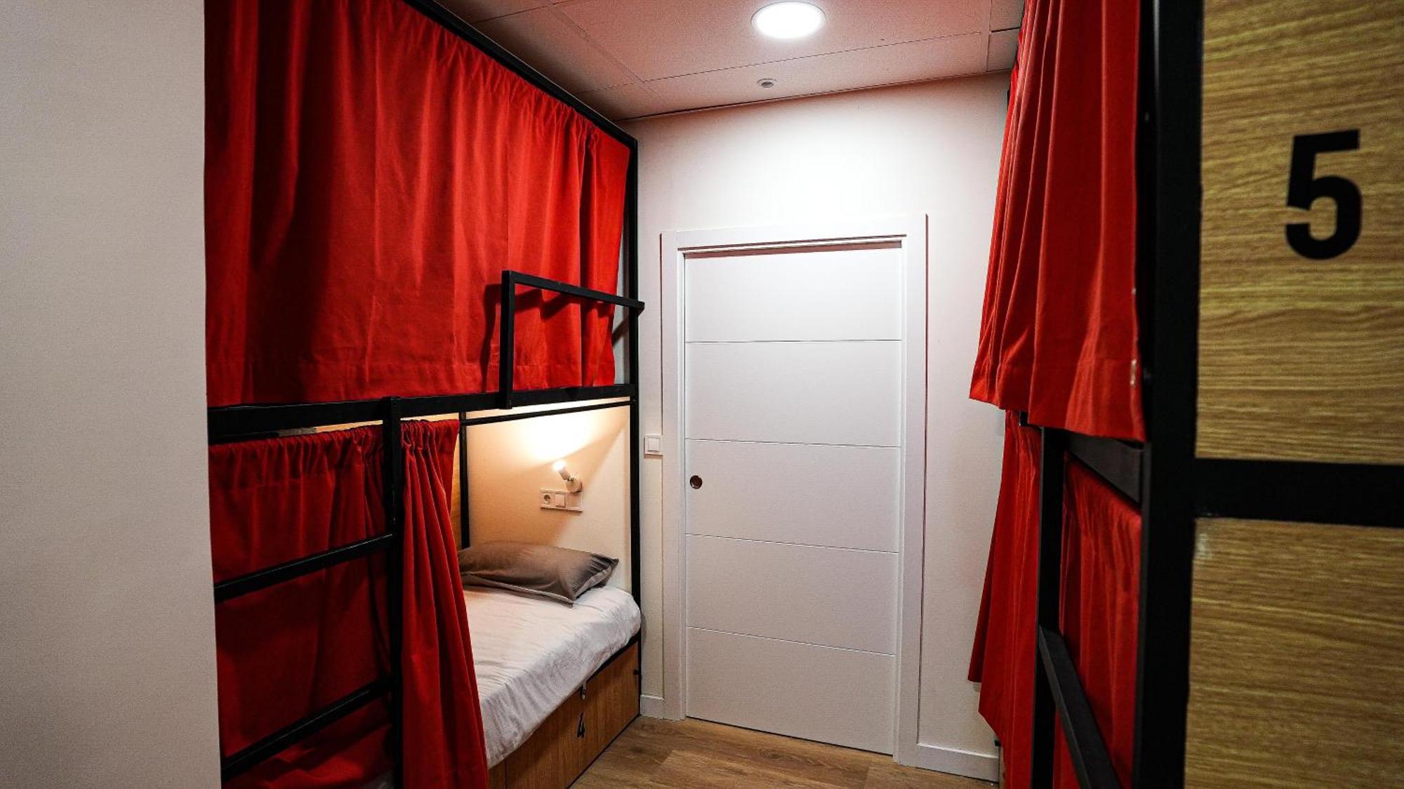 Fit Hostel マドリード エクステリア 写真